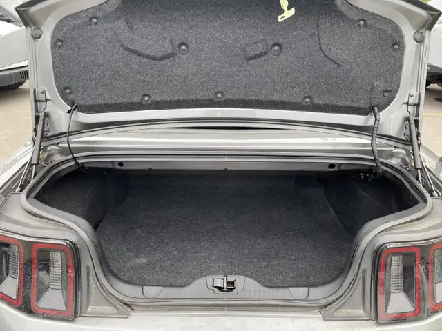 2014 Ford Mustang V6 Premium in Cars & Trucks in Cornwall - Image 12
