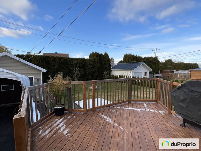 $435,000 - Bungalow for sale in Chicoutimi (Chicoutimi) — photo 2