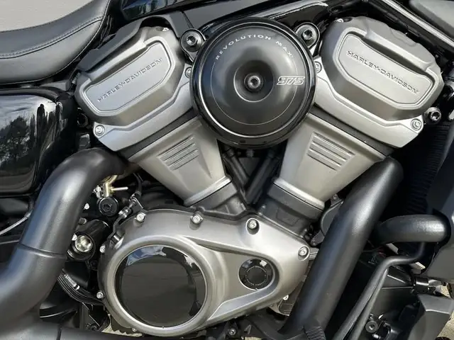 2024 Harley-Davidson RH975 - Nightster in Sport Bikes in Edmonton - Image 4