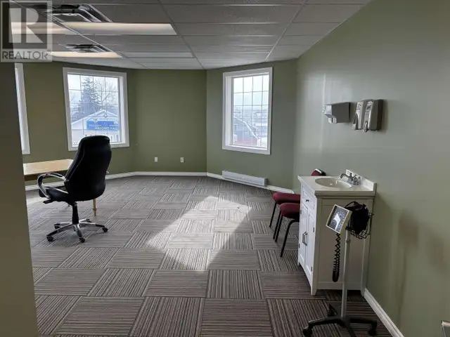 200 10504 100 AVENUE Fort St. John, British Columbia in Commercial & Office Space for Rent in Fort St. John - Image 17