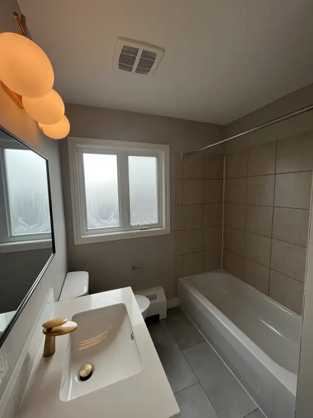 LUXURIOUS TWO BEDROOM APARTMENT AVAILABLE IN DARTMOUTH in Long Term Rentals in Dartmouth - Image 12