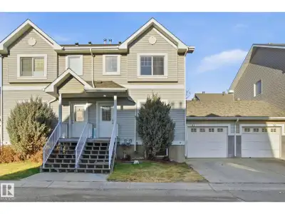 Beautifully Renovated Condo in Silverberry, ideal for First-Time Buyers or Investors! Welcome to thi...