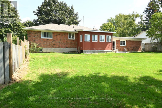 151 AVONLOUGH ROAD W Belleville (Belleville Ward), Ontario in Houses for Sale in Belleville - Image 4
