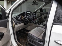 *WATERLOO HONDA'S **PRE-OWNED BUY SMART PROGRAM* - With the purchase of this vehicle, you will recei... (image 9)