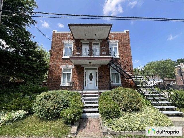 $1,195,000 - Triplex in Pointe-Aux-Trembles / East Montreal — photo 1