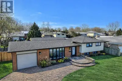Perfectly positioned on one of Chippawa's most desirable streets, this beautifully cared-for home of...