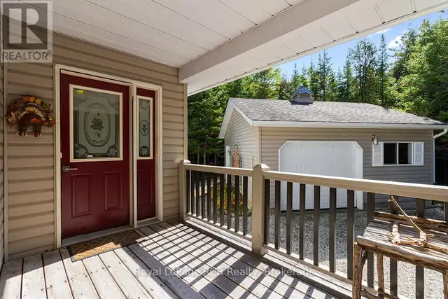 83 LAKEWOOD COUNTRY LANE Northern Bruce Peninsula, Ontario in Houses for Sale in Owen Sound - Image 38