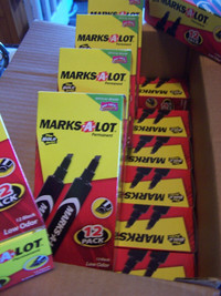 Avery Marks-A-Lot Large Chisel Tip Perm. Markers (144)