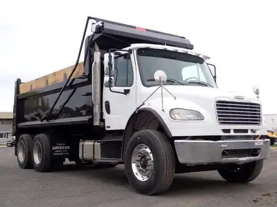 2018 Freightliner M2106 Freightliner M2106 2018 Freightliner M2106 2018 prêt à travailler et offert...