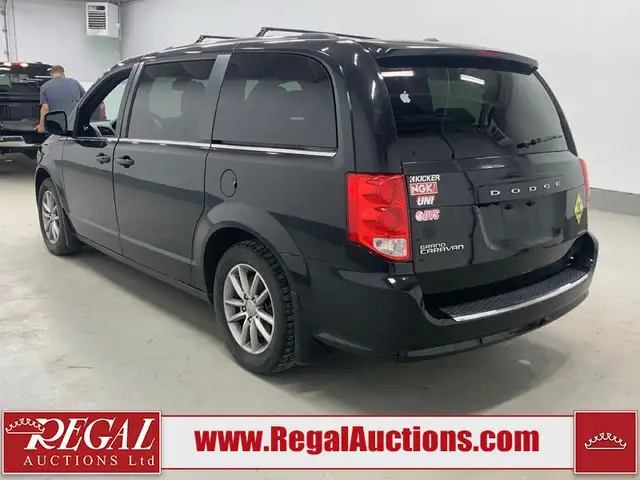 2020 DODGE GRAND CARAVAN PREMIUM PLUS in Cars & Trucks in Calgary - Image 5