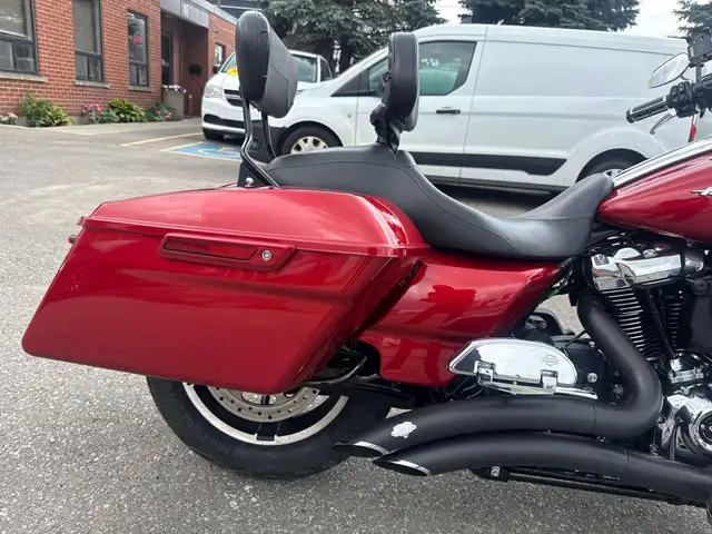 2019 Harley-Davidson Road Glide ~ ROAD GLIDE ~ V&H ~ NAVI ~ CANA in Sport Touring in City of Toronto - Image 12