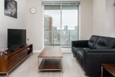 Use promo code "KIJIJI5" in your inquiry to enjoy a special discount! HENDRIX BUILDING The fully fur...
