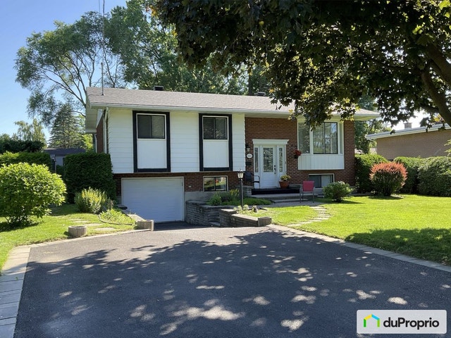 $649,900 - Bungalow for sale in St-Bruno-De-Montarville — photo 1