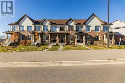 This stunning property is a beautiful family home in a highly desirable location in Cambridge. The h...
