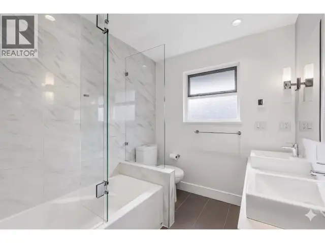 2999 LARSON ROAD North Vancouver, British Columbia in Houses for Sale in North Shore - Image 24