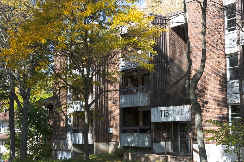 3 1/2 Ste-Foy - Tout inclus - cégep Garneau - libre 3