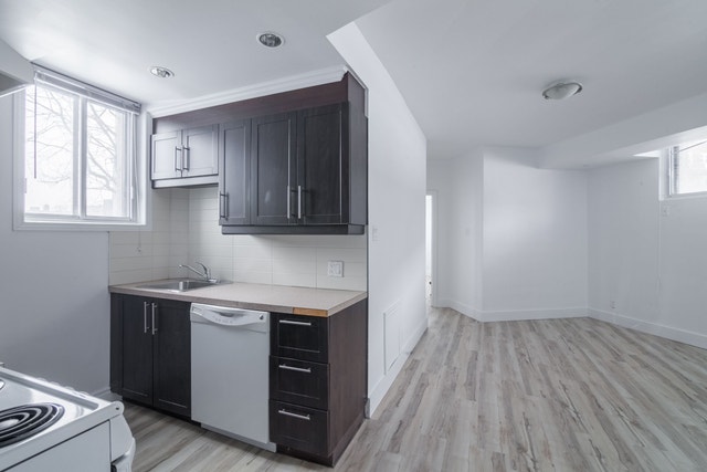 3010 Avenue Van Horne — photo 1