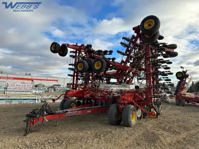 2014 BOURGAULT 3320-66 w/ 2019 BOURGAULT 7700 AIR SEEDER & TANK 66'X10", XTC Openers, MRB III's, 3/4...