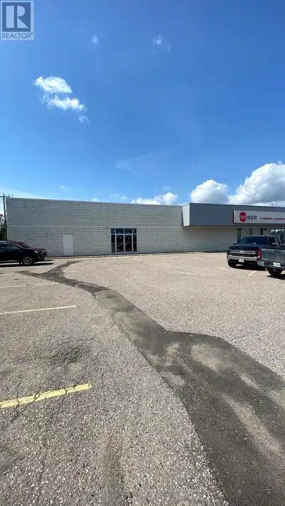 9900 SQ FT APX COMMERCIAL, RETAIL, OFFICE, WAREHOUSE, WHOLESALE SPACE RIGHT ON TRANSCANADA HIGHWAY 1...