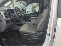 Perfect Auto CLEAN CARFAX- BUMPER TO BUMPER FACTORY WARRANTY - 6.8 L GAS - 4X4 - 6.75 FT BOX - POWER... (image 4)