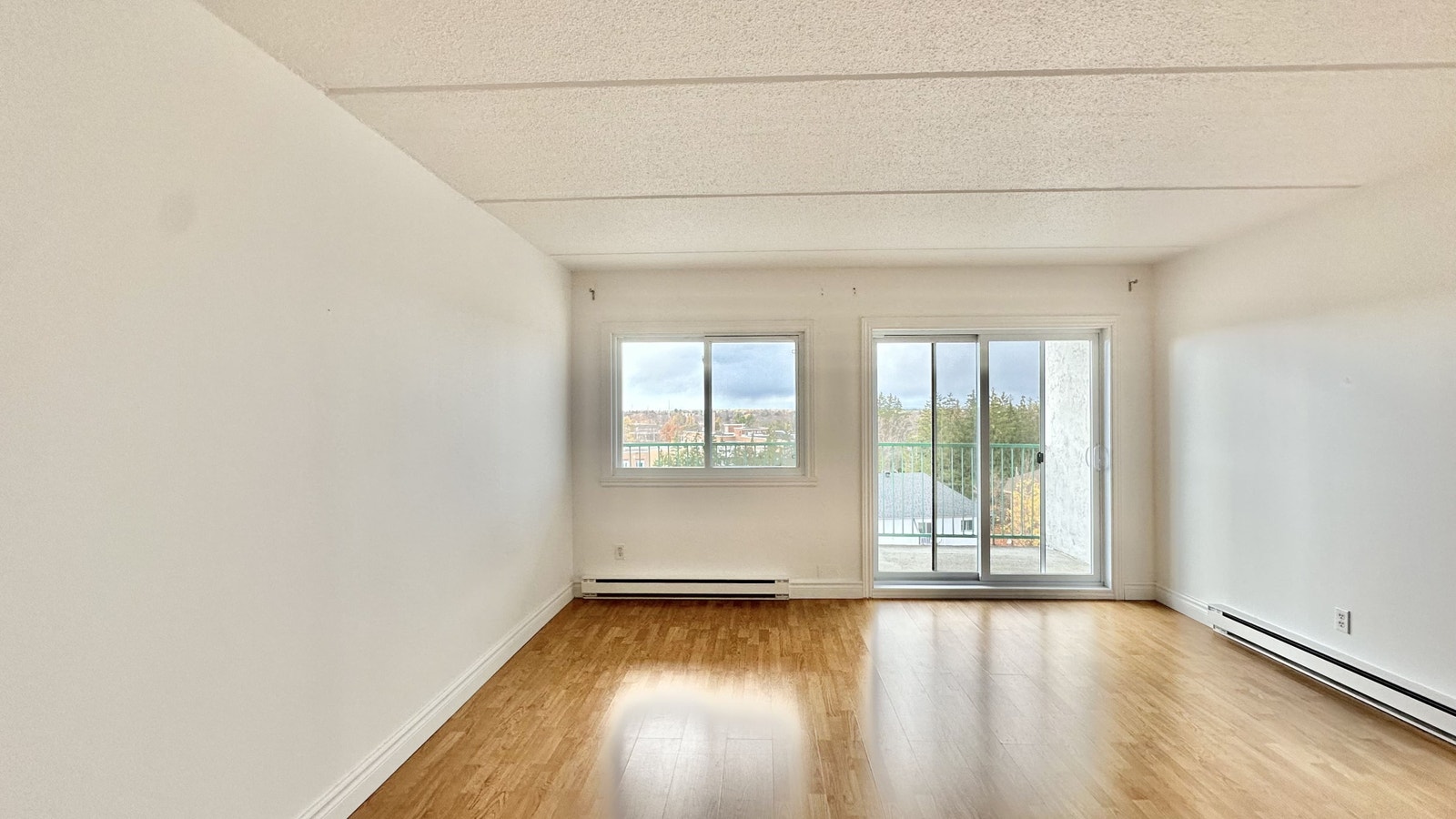3400 Louis-Pasteur — photo 2