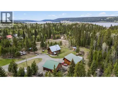 Cozy log home on 5.22 fully-fenced acres just minutes from town and Horse Lake fishing access. A per...