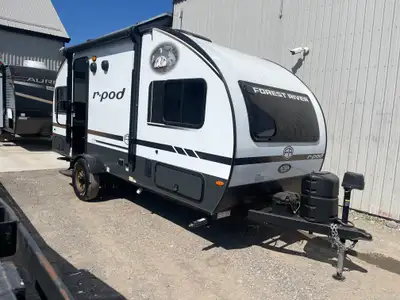 DEMO 2025 FOREST RIVER R-POD 190 TRAVEL TRAILER Compact, clever, and built for adventure, the 2025 R...