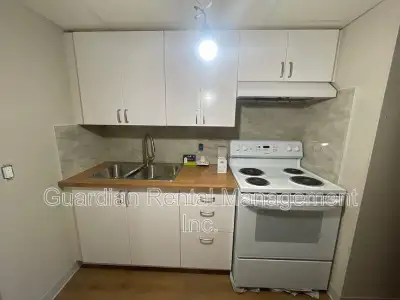 Available Now! This newly updated 2-bedroom, 1-bathroom lower-level apartment is located at 404 Ambr...