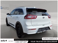 2019 Kia Niro SX Touring Ready for anything, from the streets of Calgary to the highways of Alberta,... (image 1)