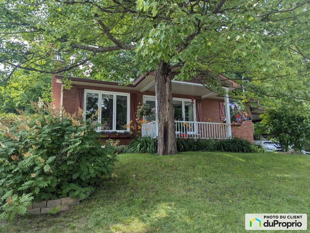$379,000 - Bungalow for sale in Sherbrooke (Fleurimont) — photo 3