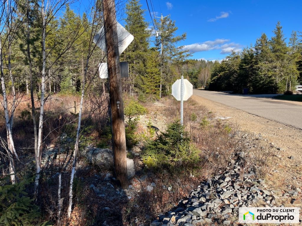 $420,000 - Price taxes not included - Residential Lot in St-Côme — photo 2