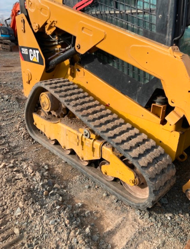 2019 CAT 259D SKIDSTEER in Heavy Equipment in City of Halifax - Image 4