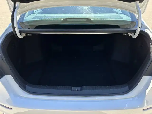 2024 Honda Accord Sedan EX | No Accidents | Sunroof in Cars & Trucks in Hamilton - Image 19
