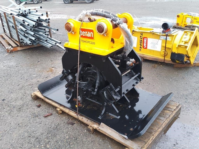 New & Used Excavators at Auction - Ends October 29th in Other in Trenton - Image 10