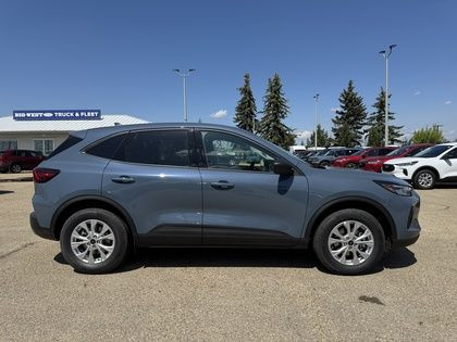2025 Ford Escape ACTIVE w/COLD WEATHER PKG & PWR LIFTGATE in Cars & Trucks in Edmonton - Image 2