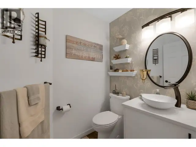 10 2401 MAMQUAM ROAD Squamish, British Columbia in Condos for Sale in Sunshine Coast - Image 13