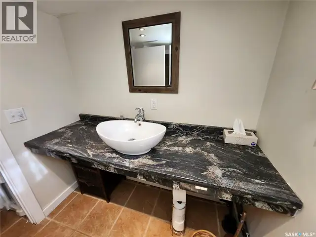 7 Park STREET Yarbo, Saskatchewan in Houses for Sale in Regina - Image 25