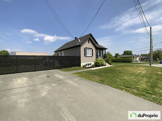 335 000$ - Bungalow à vendre à Tring-Jonction dans Maisons à vendre  à Thetford Mines - Image 3