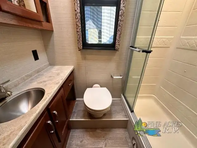 2018 Jayco Precept 35S Washer / Dryer Combo in RVs & Motorhomes in Moncton - Image 38