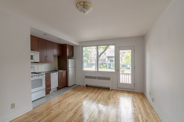 3010 Avenue Van Horne — photo 1