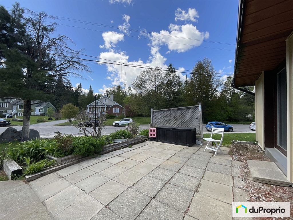 $148,000 - Condominium for sale in Ste-Agathe-Des-Monts — photo 2