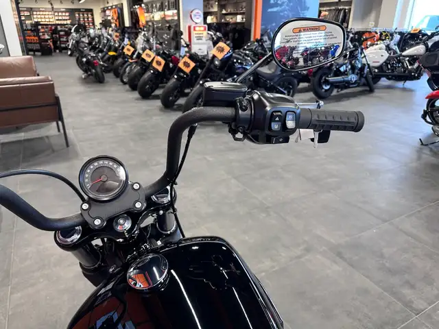 2026 Harley-Davidson Street Bob in Street, Cruisers & Choppers in Grande Prairie - Image 7