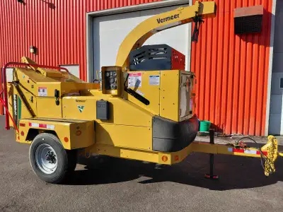 CUMMINS DIESEL , WINCH