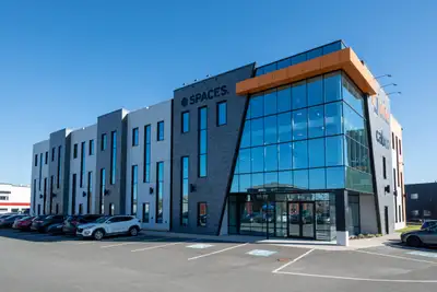 Set your business up for success with a professional office for rent just for you. FLOAT ABOVE THE R...