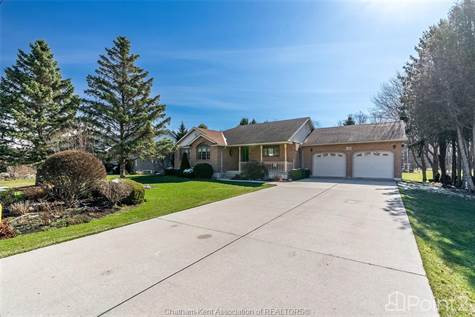Freehold in Houses for Sale in Chatham-Kent - Image 2