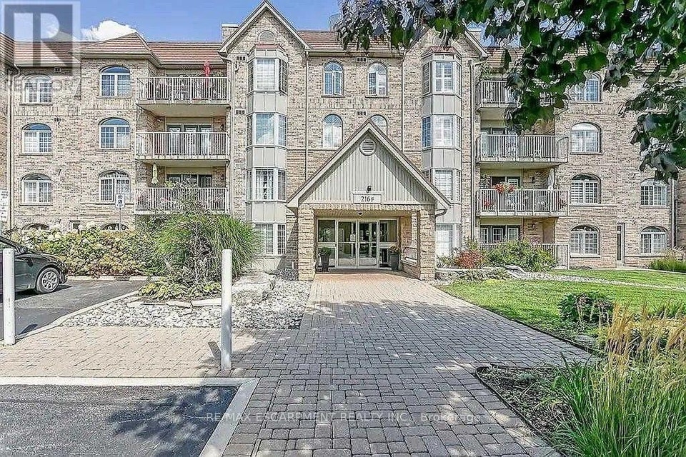 F405 - 216 PLAINS ROAD W Burlington (Bayview), Ontario 2
