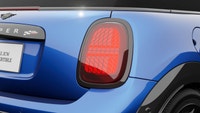 La *MINI Cooper Cabriolet JCW 2026* est un véhicule sportif aux performances exaltantes. Doté d'un t... (image 7)