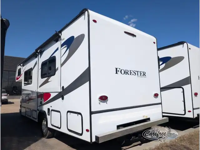2023 Forest River forester 2441ds