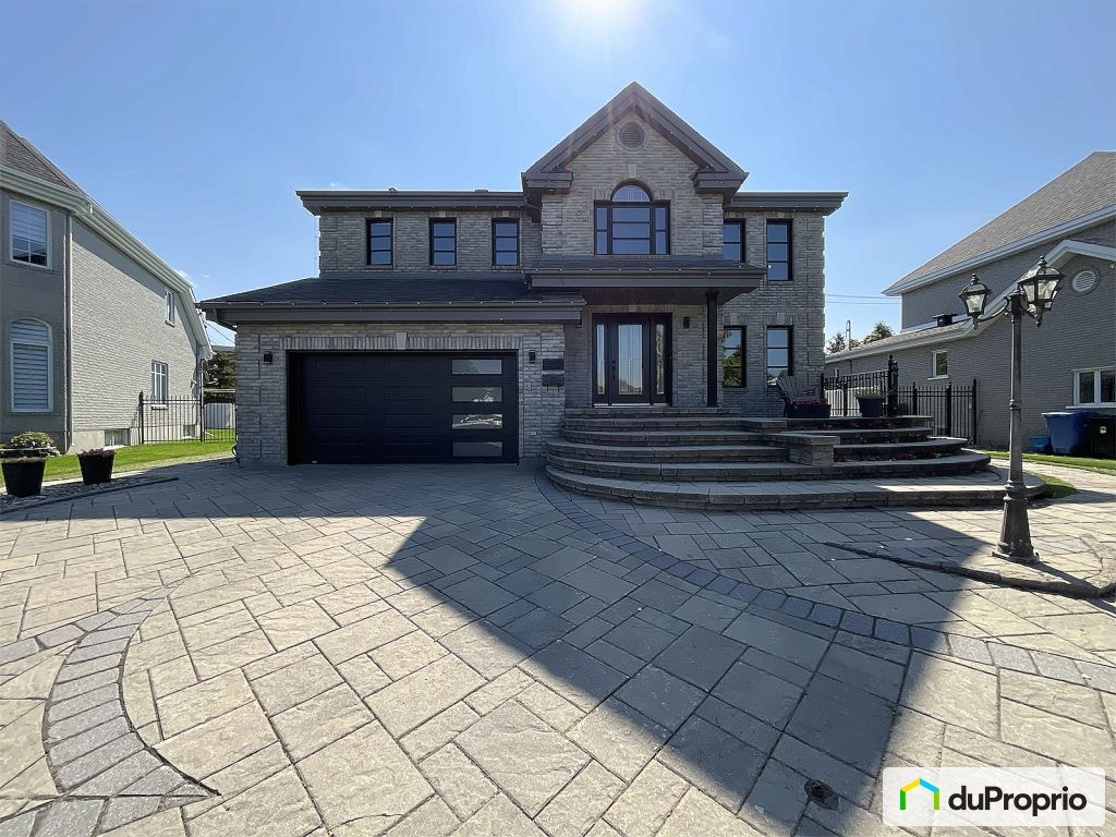 $1,390,000 - 2 Storey for sale in Kirkland — photo 2