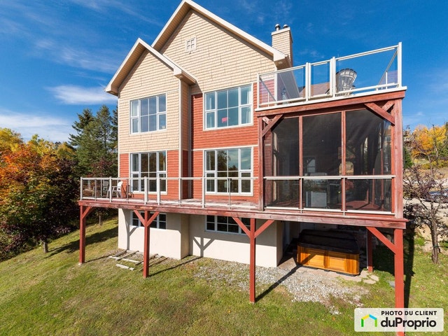 $650,000 - Cottage for sale in Petite-Riviere-St-Francois — photo 1